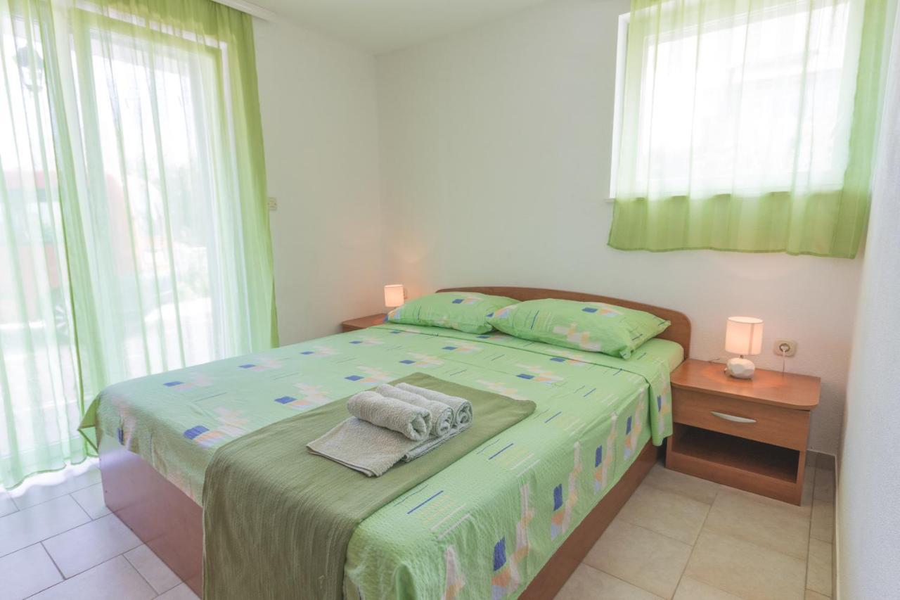 Apartment Gloria Marina Bagian luar foto