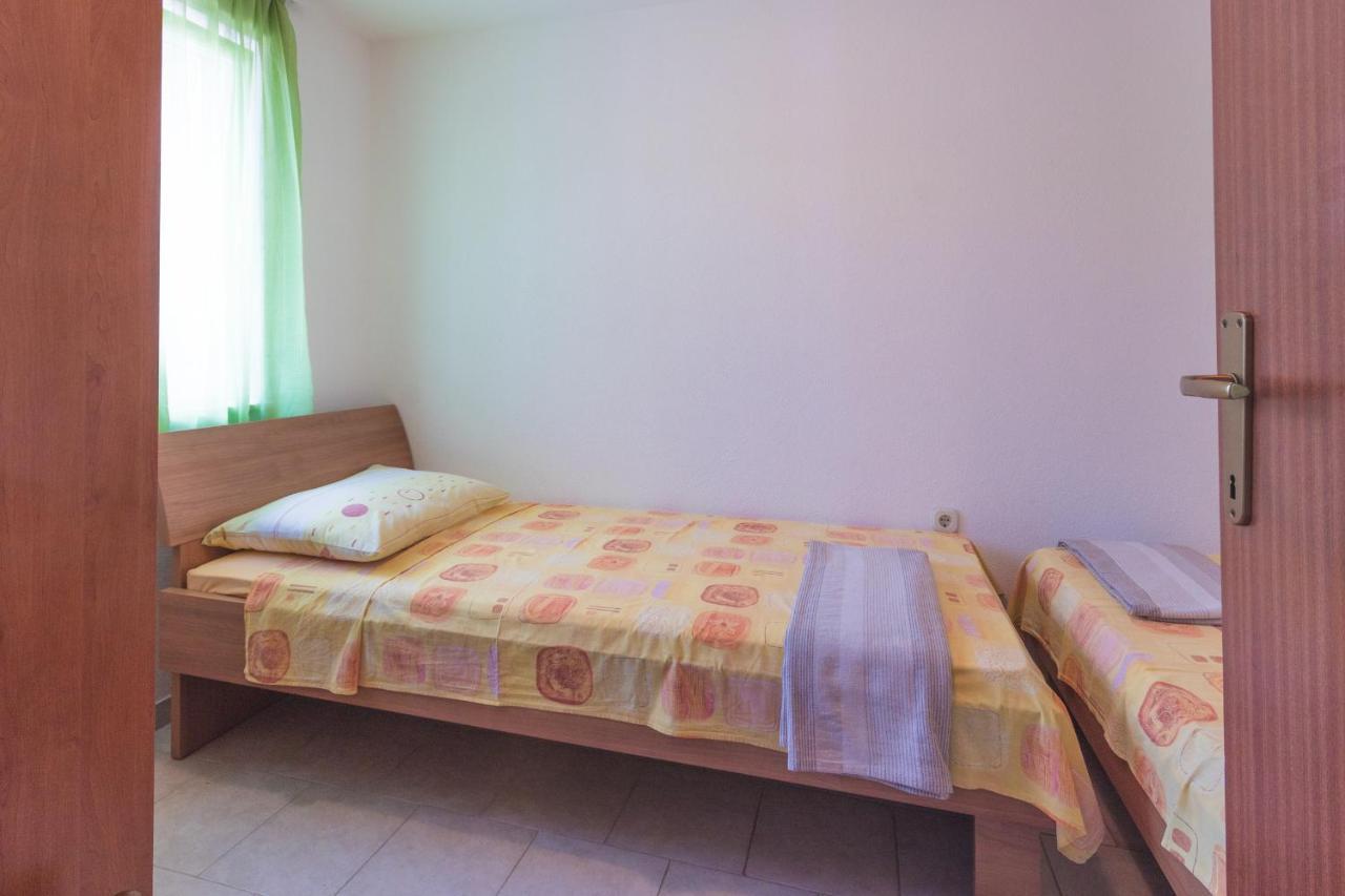 Apartment Gloria Marina Bagian luar foto