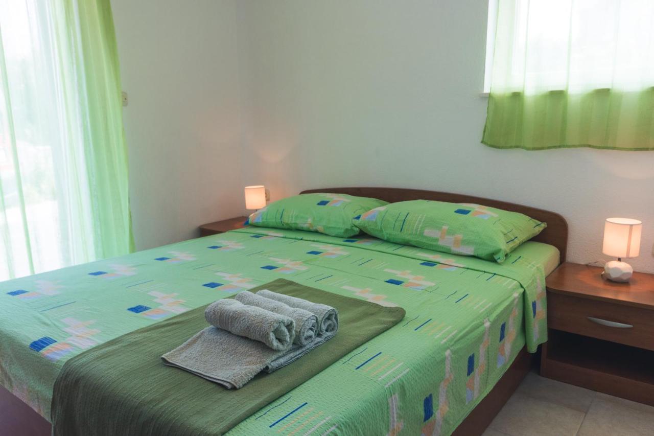 Apartment Gloria Marina Bagian luar foto