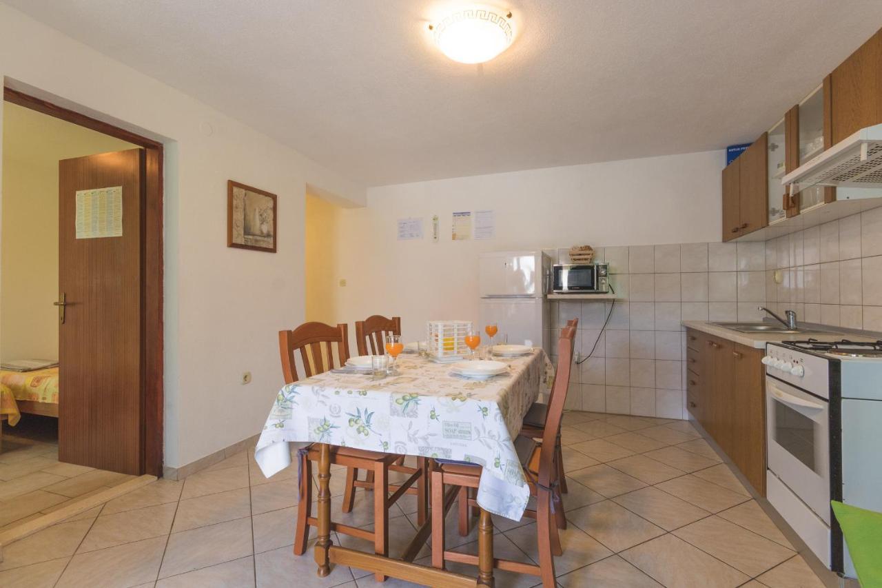 Apartment Gloria Marina Bagian luar foto