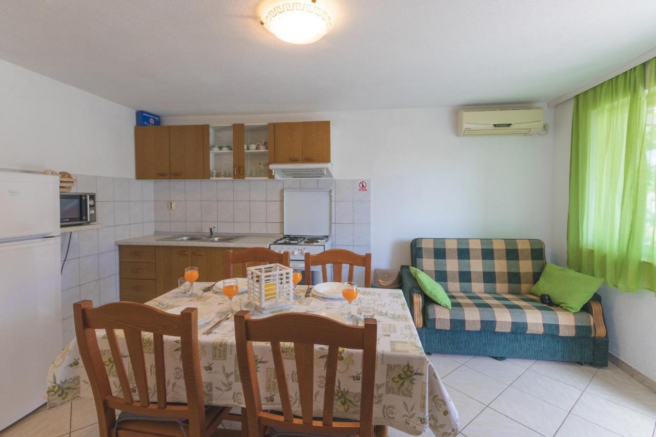 Apartment Gloria Marina Bagian luar foto